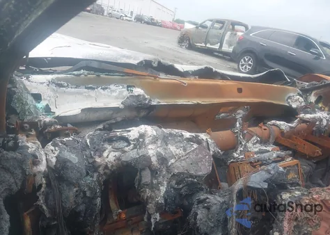 2015 Chevrolet Impala 2Lz z USA, uszkodzony, nr VIN 1G1165S30FU115439